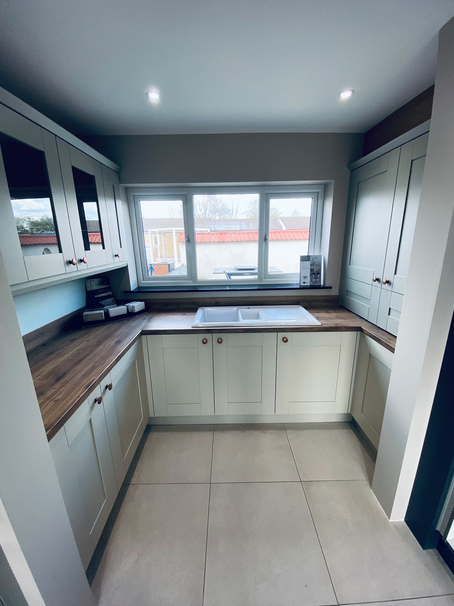 Kitchen concrete island
